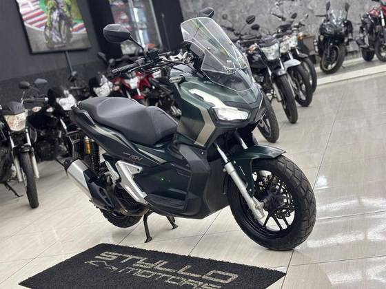 HONDA ADV 